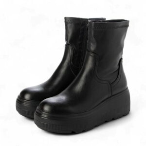 �u���W�b�g �o�[�L�� Bridget Birkin ����V���[�g�u�[�c �i�u���b�N�j