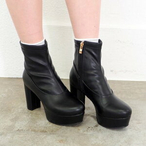 oCAViKIWT by Ȃ q[Xgb`u[c iubNj