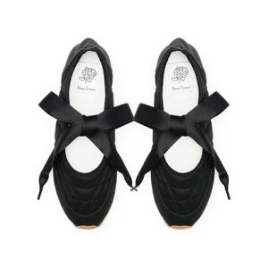 y25AWzG} tVX Emma Francis [XAbv oG Xj[J[ iubN }C[j