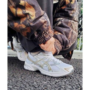 AVbNX ASICS fB[X Xj[J[ JWA ؍ Vo[ GEL-1130 1203A609 izCg×O[j