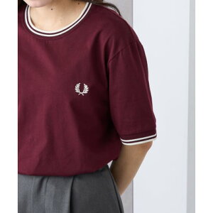 �t���b�h�y���[ FRED PERRY �y���{���K�i�z���V�F�ǉ��� TWIN TIPPED T-SHIRT �t���b�h�y���[ �e�B�b�v���C�� �����|�C���g���S�h�JT�V���c M1588V �i���b�h�n�j