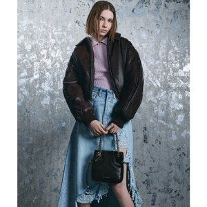 �`���[���Y �A���h �L�[�X CHARLES & KEITH Arya �A���A �u���C�h�X�g���b�v �_�u���n���h���N���X�{�f�B�o�b�O �iBlack�j