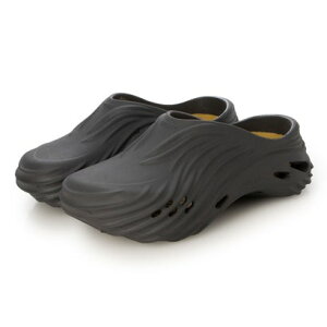 �N���b�N�X crocs �T���_�� Echo Wave 210521-0LD �iBlack Sand�j