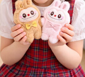 ハンドストラップ ぬいぐるみ バッグチャーム ラブラブ高校生 彼氏 彼女 かわいい ミニスマホ ホルダ- ストラップ スマホアクセサリー 携帯ストラップ おしゃれ かわいい ショートストラップ プレゼント スマホストラップ ストラップぬいぐるみ おしゃれ 動物 かわいい