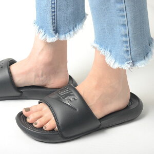 NIKE VICTORI ONE SLIDE �i�C�L �r�N�g���[ ���� �X���C�h ���f�B�[�X �T���_�� �u���b�N cn9675-003