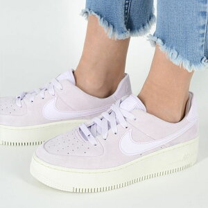 NIKE WMNS AF1 SAGE LOW �i�C�L �E�B�����Y �G�A �t�H�[�X �Z�[�W ���[ ���f�B�[�X �X�j�[�J�[ ���C�g�p�[�v�� ar5339-501