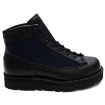 楽天市場】white mountaineering dannerの通販