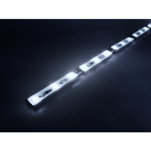 tlight LED���W���[�� Viewmo24 DC24V 6500K L1000 [TLVM+652-33P-010-WWC] TLVM65233P010WWC �̔��P�ʁF1 ��������
