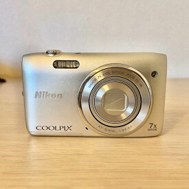 【6/1限定!全品P3倍】【中古】Nikon デジタルカメラ COOLPIX S3500 光学7倍ズーム 有効画素数 2005万画素 クリスタルシルバー S3500SL