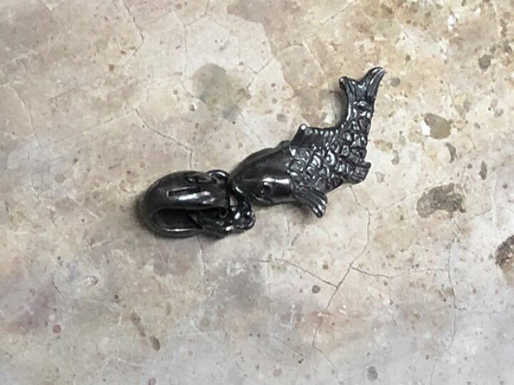 楽天市場】シルバーアクセサリー 登り鯉ペンダントトップ (at020s) 和 