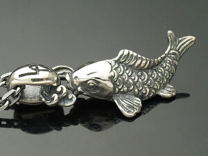 シルバーアクセサリー 大登り鯉ペンダントトップ (at042) 和柄ペンダント 登竜門 魚 メンズ レディース スターリングシルバー 925
