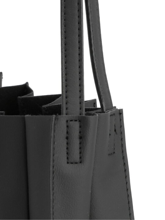 楽天市場 Rakuten Fashion Sale 50 Off プリーツトートbag Lowrys Farm ローリーズファーム バッグ トート バッグ ベージュ ブラウン ブラック Rba E Lowrys Farm ローリーズファーム