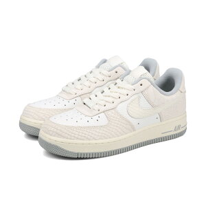 NIKE WMNS AIR FORCE 1 '07 iCL EBY GAtH[X 1 07 CO {f fB[X Xj[J[ [Jbg SUMMIT WHITE/SUMMIT WHITE/SAIL zCg DX2678-100 [1]