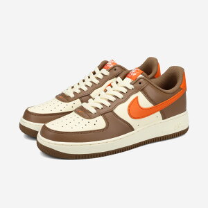 NIKE AIR FORCE 1 '07 �i�C�L �G�A �t�H�[�X 1 '07 �C�O���� ���{���������f�� �����Y �X�j�[�J�[ ���[�J�b�g MOSSWOOD BROWN/COCONUT MILK/CAMPFIRE ORANGE �u���E�� IO7545-221