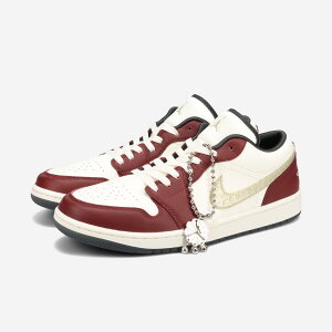 NIKE WMNS AIR JORDAN 1 LOW SE yYEAR OF THE DRAGONz iCL EBY GA W[_ 1 [ SE Y Xj[J[ [Jbg CNY SAIL/MTLC GOLD GRAIN/DARK TEAM RED zCg FJ5735-100