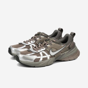 NIKE V2K RUN iCL V2K  Y Xj[J[ [Jbg CAVE STONE/METALLIC SILVER/FLAT PEWTER uE HQ1678-200