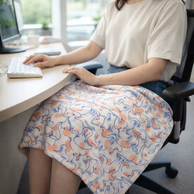 毛布 ケット 西川 D-seed ネコ柄 ひざ掛け毛布 キャット柄ピンク 70×100cm ブランケット ポリエステル100% ひざかけ ねこ柄　クォーターケット ラッピング無料