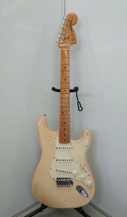 楽天市場】【中古現状品】 フェンダー Fender ストラトキャスター 