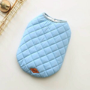 犬 冬 服 暖かい 定番 秋冬 防寒 あったか 犬服 犬の服 ベスト キルト おしゃれ シンプル ボタン スナップボタン おでかけ お散歩 小型犬 超小型犬 中型犬 ブラック 黒 ホワイト 白 グリーン