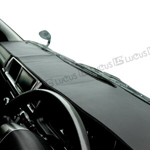 ハイエース 200系 1型 2型 3型 4型 5型 6型 7型 ワイド S-GL DX ダッシュボード ダッシュマット ブラックレザー マット レザー カスタム DIY 内装 カー用品 ブラック 黒 カスタムパーツ パーツ アク