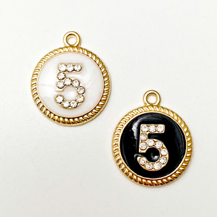 楽天市場】【アクセサリーパーツ】《チャーム》No.5 丸型 メダル 