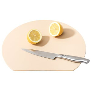 アイメディア(Aimedia) まな板 食洗機対応 丸いまな板 耐熱エラストマー 約30×26cm ベージュ 小 1009853