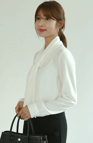 楽天市場 ネコポス対応 ボウタイ ブラウス レディース スーツ インナー とろみ ハイネック 長袖 ベーシックカラー トップス オフィス Ol 通勤 七五三 入学式 入園式 卒園式 卒業式 参観日 女子会 母 ママ スーツ 服装 ルナジー Luna G