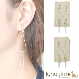 大ぶりメタルのデザインイヤリング E