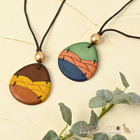 【メール便送料無料】ネックレス ペンダント レディース ウッド アースカラー 緑 ブラウン 天然素材 カジュアル N