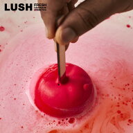 LUSH フルーツトフィー ボム バスボム 入浴剤 ハロウィン 数量限定 ギフト プレゼント りんご 甘い 香り …