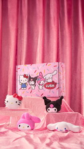 LUSH n[LeBtY Mtg oX{ Lush × Hello Kitty And Friends  ʌ oj nhCh B[K Rh RX bV 