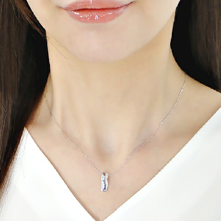 楽天市場】【限定10本】K18WG【0.10ct】 ダイヤモンド 縦型モチーフ  
