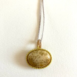 X艻΃y_g tHbVR[ fossil coral   }N bNXR[h E