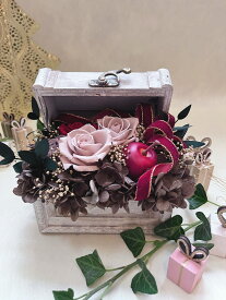 【プリザーブドフラワー】ギフト　プレゼント　ボックス　クリスマス　お誕生日　結婚祝い　母の日　敬老の日　退職　卒業 　お見舞い　青 くすみブルー