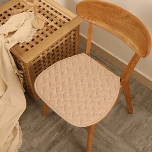 椅子用 40*40cm*2 座布団 馬蹄形 クッション チェアパッド 2枚セット 固定ひも付き 高反発 通気性 キャメル 滑り止めシートパッド 洗える お尻が痛くならない 座り心地 ダイニングチェア