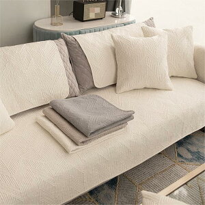 マルチカバー 花柄 3人掛け 2人掛け 洗える ソファカバー 純綿 北欧 おしゃれ 滑り止め 傷防止 爪とぎ防止 110*210cm キルティング 犬猫対策 カラー 替えソファカバー 折り畳み可 チェ