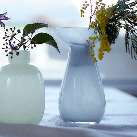 ガラス 花瓶 パステルカラー かわいい 可愛い フラワーベース 色付き 色付きガラス イエロー 黄色 ブルー 青 ピンク ミルキー ミルキーガラス おしゃれ 一輪挿し シャクヤク アジサイ カーネーション カラーガラス GLASS 母の日