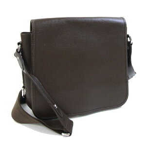ルイ・ヴィトン(LOUIS VUITTON) タイガ(taiga) 中古 メッセンジャー 