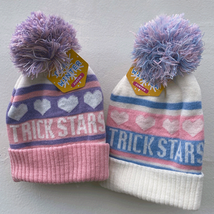 スキーウェア　150cm　キッズ　子供　ピンク　グローブ　ニット帽　ゴーグル 子供用（150㎝）スキーウェア・ゴーグル・帽子・グローブの