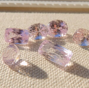 VRNc@Cg [X(΁j\[eBOܓ 3.30-6.40ctyjhړ]1NZ[z kunzite