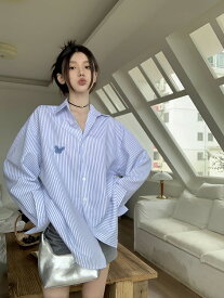ちょうちょ 刺繍 長袖 トップス カットソー シャツ 前開き ビッグ ゆったり ストライプ ライン ブルー ダンス 衣装 ヒップホップ HIPHOP レディース ガールズ ストリート 個性的 奇抜 韓国