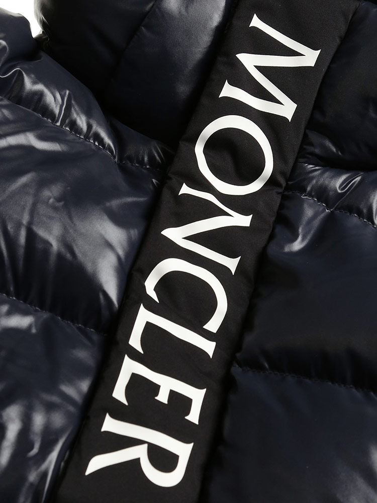 MONCLER (モンクレール) ロゴプリント フード アノラック ダウンジャケット Mauryブランド メンズ 男性 アウター ジャケット ブルゾン  ダウン MCMAURY1 | メンズショップ サカゼン