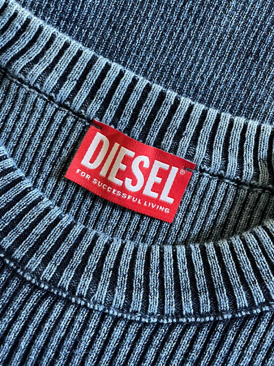 楽天市場】ディーゼル DIESEL オーバルDプレートクルーネック 長袖 