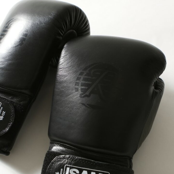 新品・未使用】キックボクシング用 元値26000 本革 でぶ ISAMI