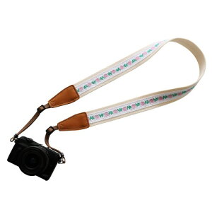 (UNIKSTRAP) �I���W�i���f�U�C���̌��I�Œ��߉\�ȃJ�����X�g���b�v�u���n�Ɏh�J�̏��ԁv�́ACanon/Nikon/Sony/Olympus�Ή� �̃~���[���X�J�����E��჌�t�J�����ɑΉ������X�g���b�v�ł��B