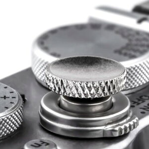 Qiang Niカメラシャッターボタン:X100V、XT5、XT4アクセサリー用ブラックソフトシャッターリリースボタン - 2パック富士シャッターボタン (シルバー)