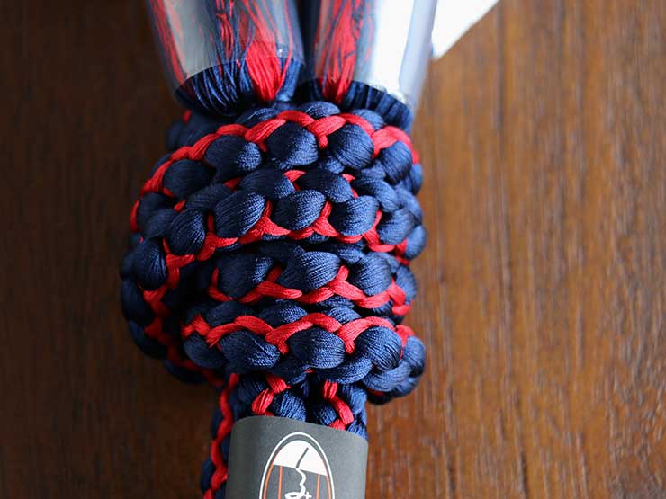楽天市場】男物 羽織紐 正絹 バイカラー（紺×赤）日本製 丸二重結び 丸