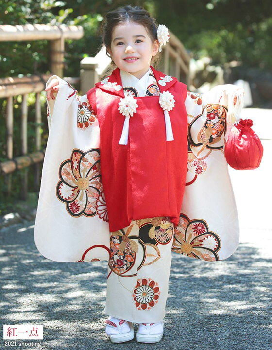 七五三　3歳お祝い着　4歳　被布コート　花柄　うさぎ手毬　刺繍着物フルセット