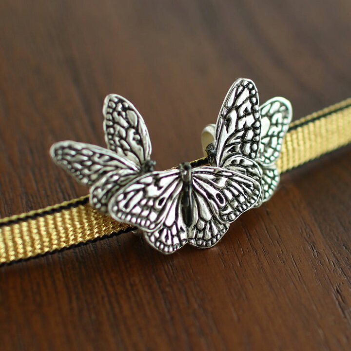 楽天市場 独特の世界観が魅力 帯留め 帯どめ おびどめ オオゴマダラ 蝶 虫 モノトーン シック 白黒 まだら リアル 個性的 ホワイトデー 母の日 誕生日 プレゼント ギフト 贈り物 和装小物 和小物 日本製 箱入り 化粧箱 Th1 街着屋 きもの遊び