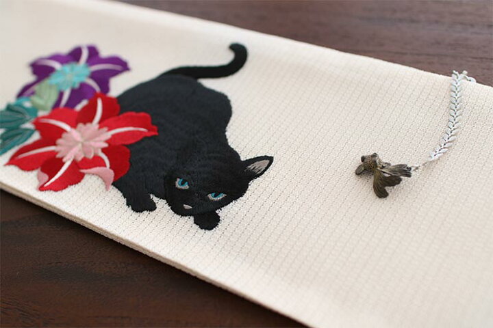 楽天市場】[華やか 刺繍帯] 細帯 半巾帯 猫と鉄線（オフシロ/104-302 